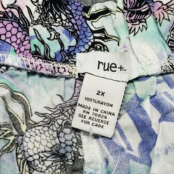 Rue21 Shorts Womens Plus 2X Multicolor Dragon Butterfly High Rise Pull On New - Picture 10 of 11